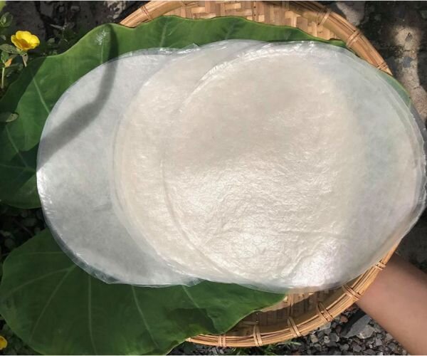Ăn bánh tráng phơi sương có béo không?