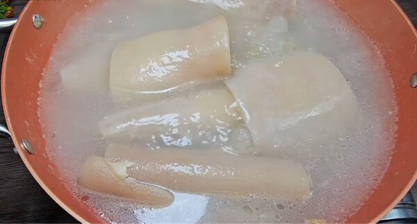 Luộc chín da heo